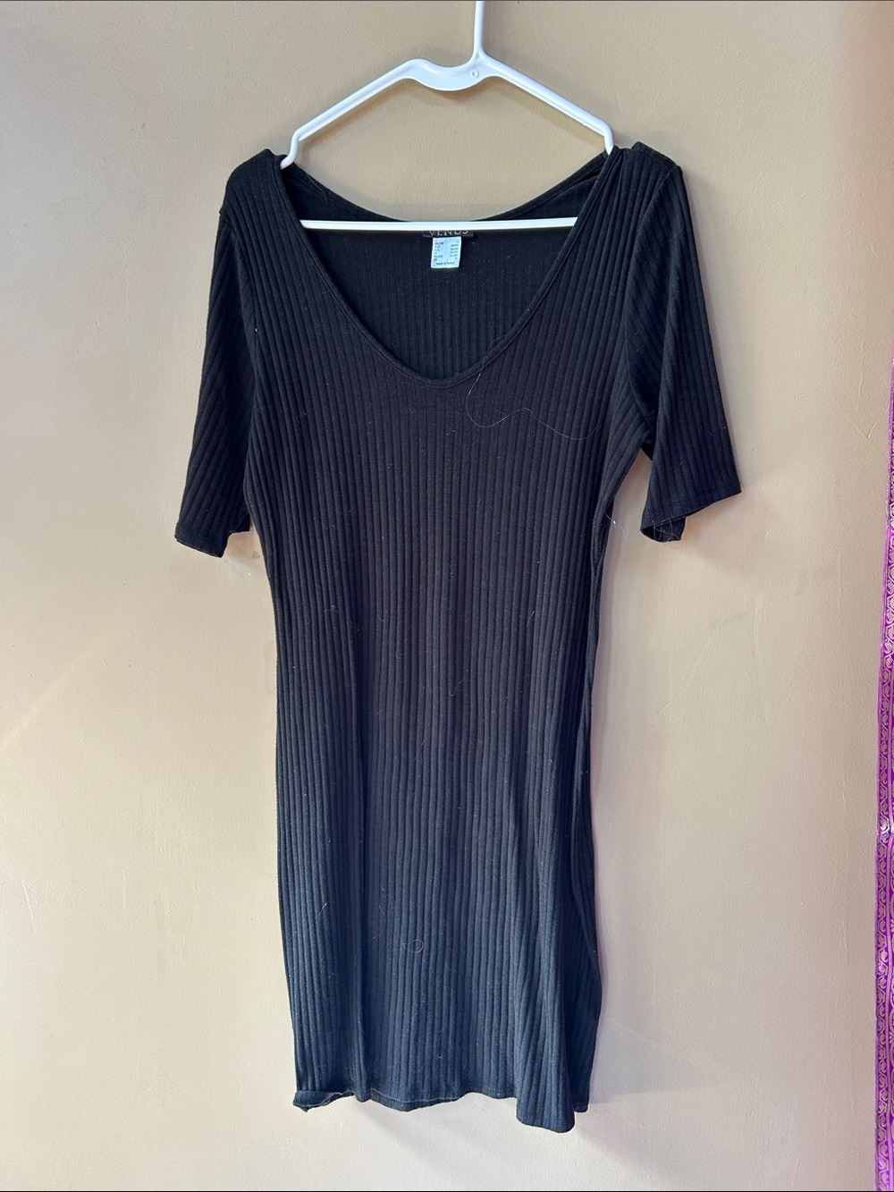VENUS Black Ribbed V-Neck Short Sleeve Tunic dress